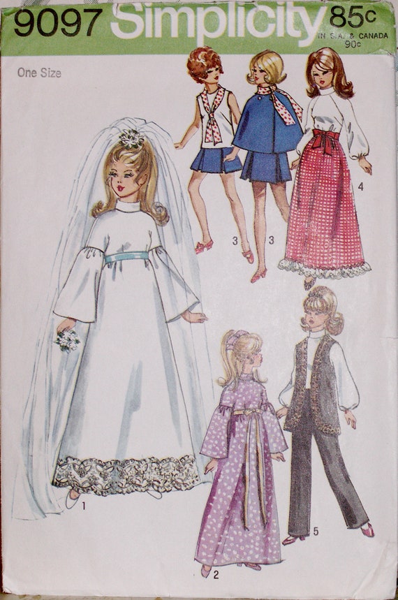 Vintage SIMPLICITY 9097 BARBIE Doll Clothes PATTERN Fashion