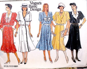 Vintage VOGUE Pattern #1551 Sewing Pattern, Misses Dress, Lagenlook Style, Size 8-12  Printed in U.S.A. ©1985
