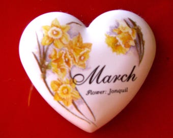 Heart Shaped Ceramic Birth Month MARCH Flower JONQUIL Refrigerator MAGNET Birthday Gift Ceramic Jewelry Supplies Necklace Findings