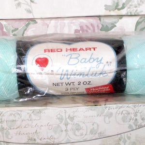 Red Heart 3-ply Yarn Soft BABY WINTUCK Pastel Green 2 Oz, Acrylic Yarn, Scarf Yarn, Sport Light Worsted, One skein ONLY New Sealed Old Stock