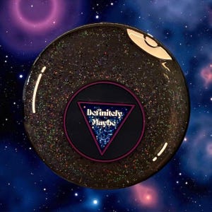 Magische 8-ball emaille pin absoluut misschien retro geïnspireerde grappige leuke jaren 90 reversspeld cadeau-idee