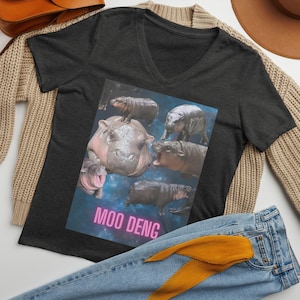Maglietta grafica Moo Deng Pigmeo Ippopotamo / Maglietta carina per gli amanti degli animali / Design unico della galassia Ippopotamo / Maglietta unisex Pigmeo Ippopotamo