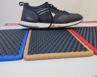 Custom Boot Tray for Kids , Pets – Dirt Stopper for Entryway & Mudroom