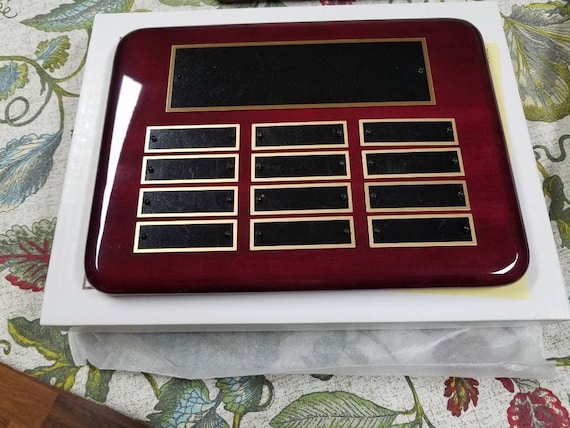 12"x 9" Rosewood perpetual plaque w/ black brass plates header included