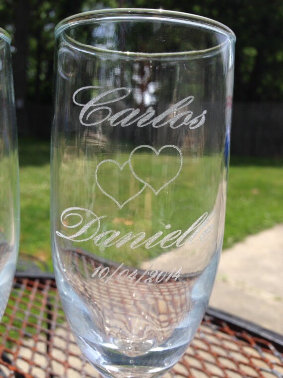 Set of 2 Laser Engraved Champagne Flutes