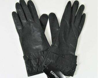 NOSWT Black Leather Gloves, Ruched Wrist, Vintage New Old Stock, Small