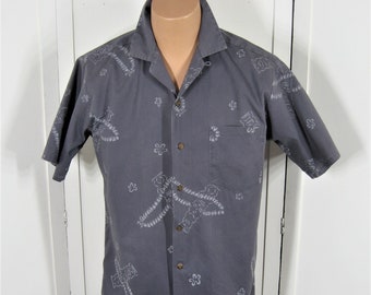 Rare 60s Tori Richard Shirt Loop Collar Tiki Totem Print Gray Cotton Honolulu USA Vintage Hawaiian Aloha Casual Wear Men's Medium