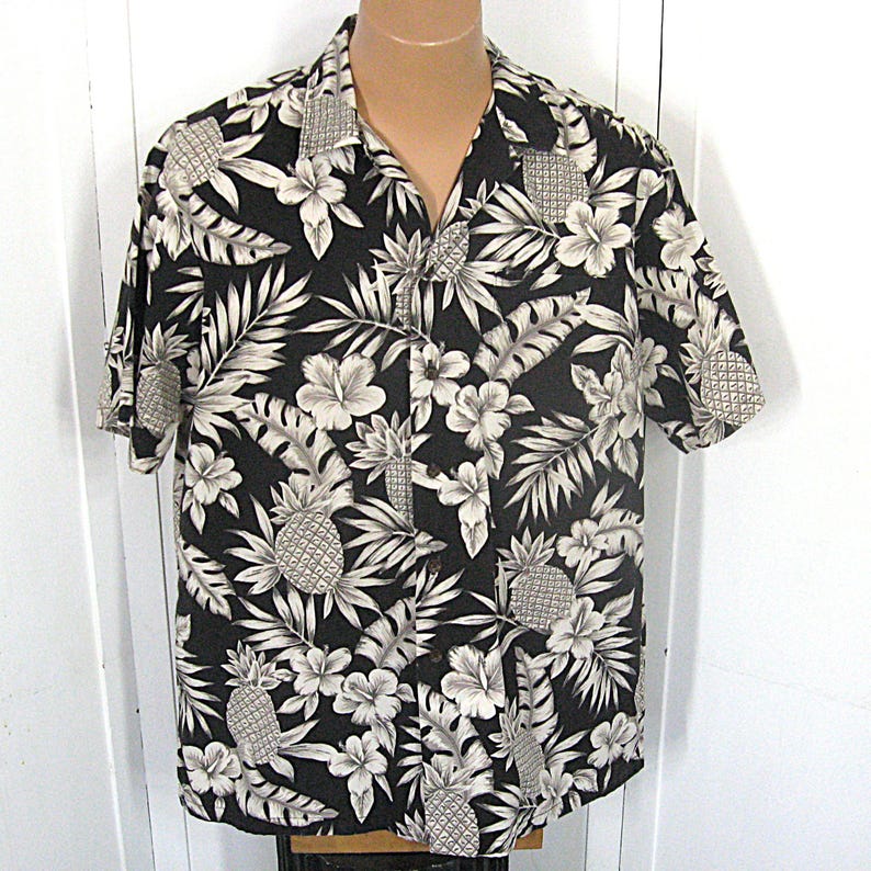 Vintage RJC Hawaiian Shirt Pineapple Black & White Tropical Cotton Print, Made In Hawaii, XL
