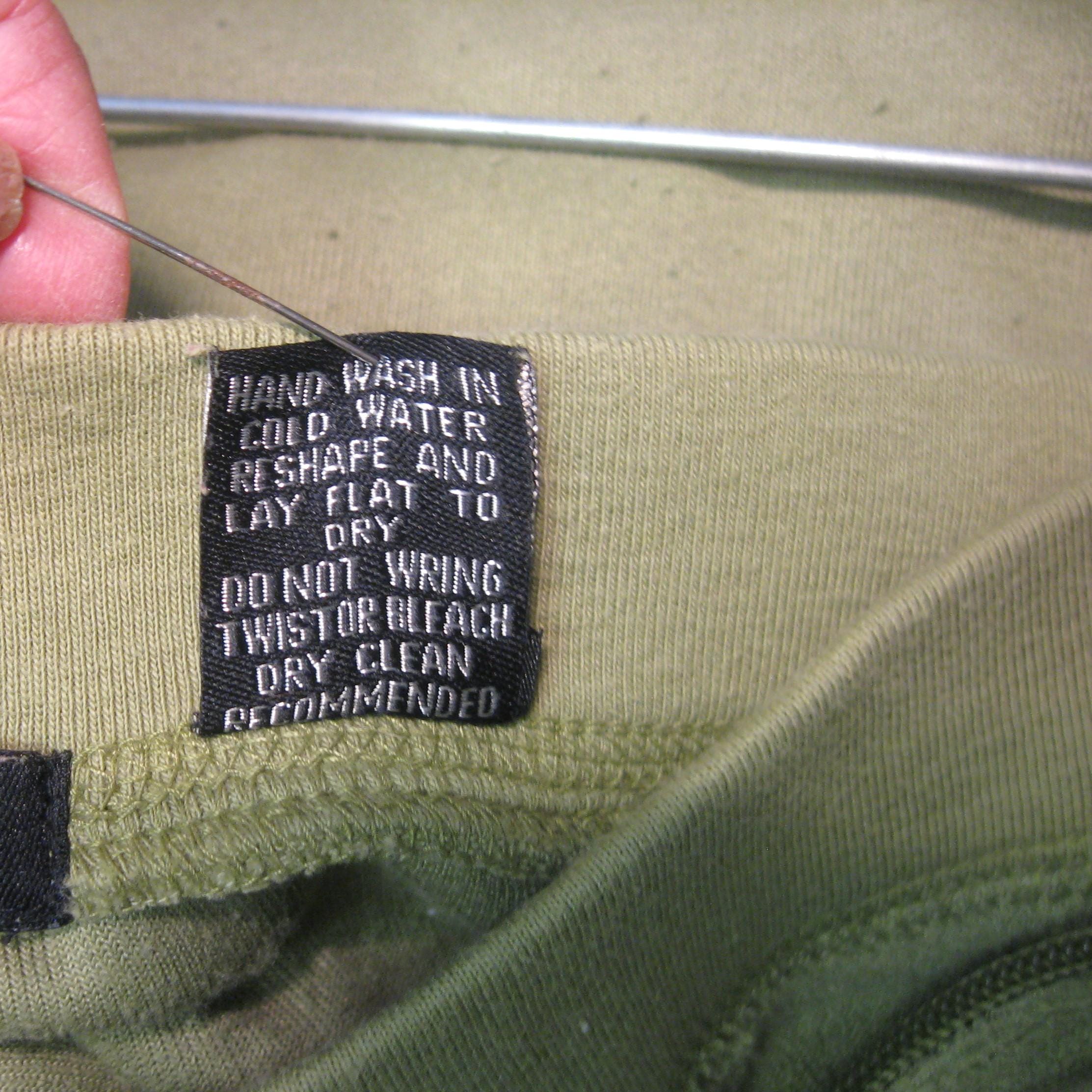 BCBG Maxazria Tracksuit 2 Pc Y2K Vintage Green Velour BCBG Maxazria Tracksuit 2 Pc Y2K Vintage Green Velour