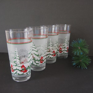 4 Vintage Glass Set Red Cabin In The Snowy Woods 16 Oz Tumbler, KIG Indonesia Scenic Glassware Dining or Barware
