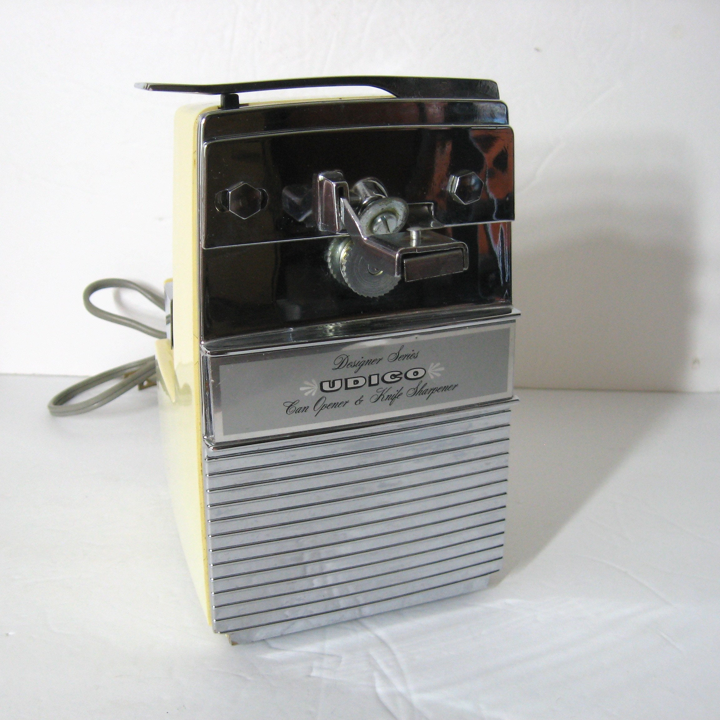 Vintage Wearever Handheld canhandler Electric Can Opener Working 