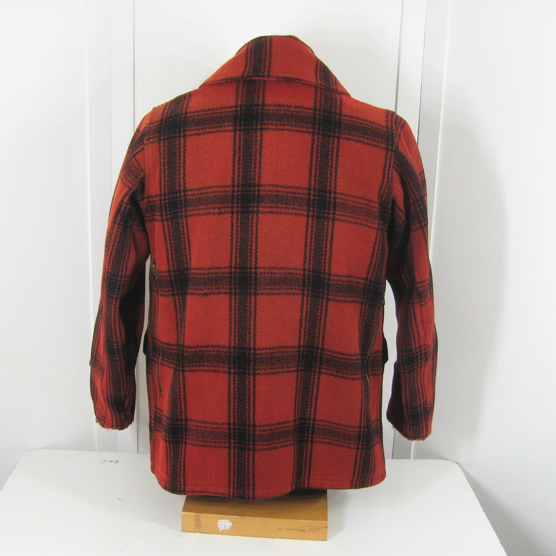 40s 50s Hunting Jacket Wool Buffalo Plaid Red & Black 40s 50s Hunting Jacket Wool Buffalo Plaid Red & Black
