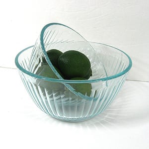 Vintage Pyrex Bowl Set of 2, Tinted Blue Green Ribbed Glass, Mixing Nesting 7401 S & 7402 S, USA