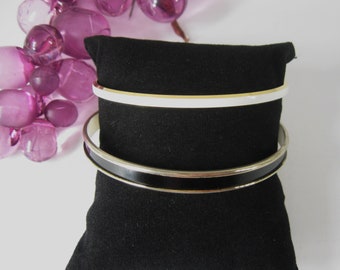 2 Enamel Bangle Bracelets Pre 1955 Vintage Signed Napier & Crown Trifari 1 White, 1 Black Stackable