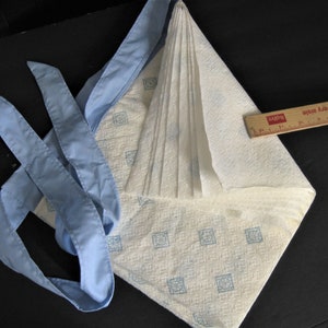 Vintage Apron Paper Napkin Tear Offs 1970s Cute Novelty Hostess Gift