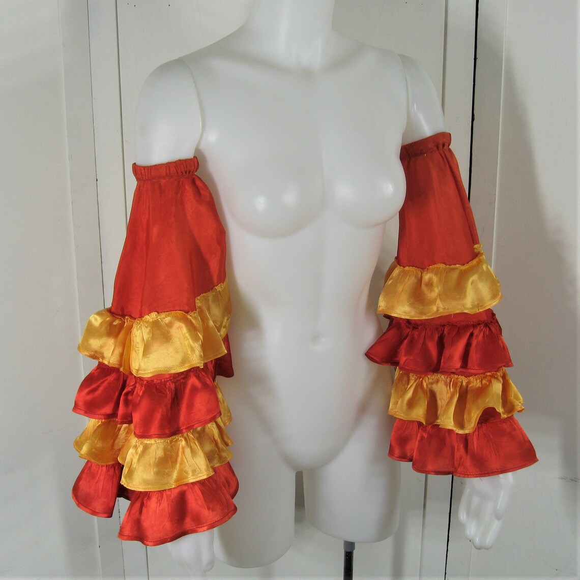 small ruffle sleeves