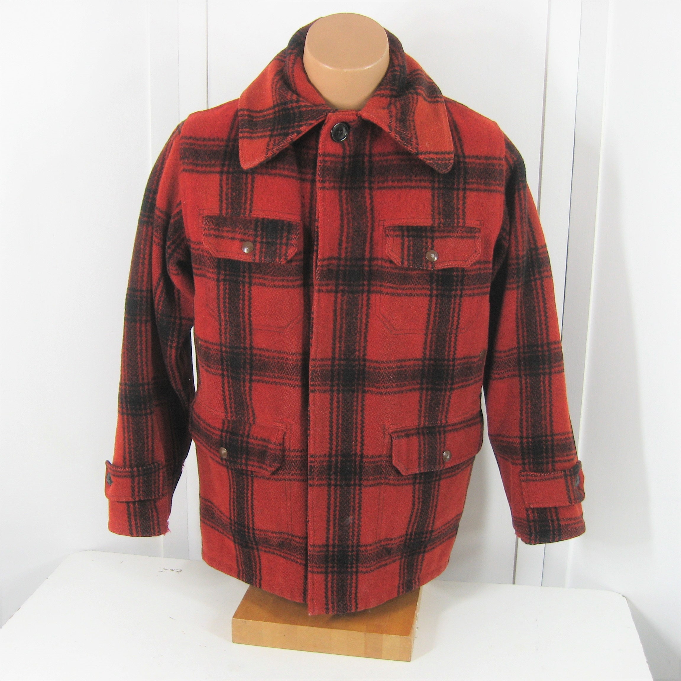 40s 50s Hunting Jacket Wool Buffalo Plaid Red & Black 40s 50s Hunting Jacket Wool Buffalo Plaid Red & Black