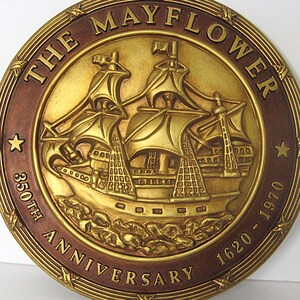 Vintage 350th Anniversary Mayflower Ship Wall Plaque, 1620-1970, Brass Bronze Tone Molded 3D Composite 15" Diameter bild 2