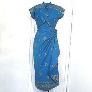 Vintage 1940s Nani Of Hawaii Sarong Dress & Bolero Jacket Cotton Set, Turquoise Gold White Print, Side Zip, Bust 34-35