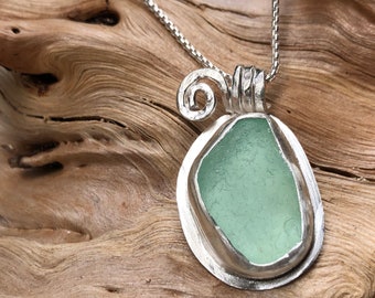 Hawaii Sea Glass pendant