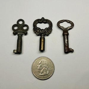 3 unique sets antique skeleton keys vintage keys old fashioned keys genuine antique keys vintage keys collectible Victorian skeleton keys