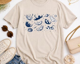 Space Cat Shirt | Cats in Space Graphic Tee | Cat Lover Gift | Funny Astronaut Cat Shirt for Women Men
