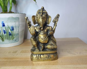 Vintage Brass Ganesha Statue Lord Ganesh India Idol Elephant God Sculpture