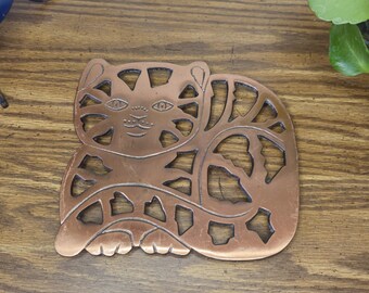 Salvamanteles vintage ODI de cobre con forma de gato – Placa calefactora de hierro fundido con gatito sonriente