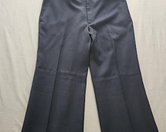Levi's action slacks 34×30 Vintage 1980's or 1990's Levi's ACTION SLACKS Polyester