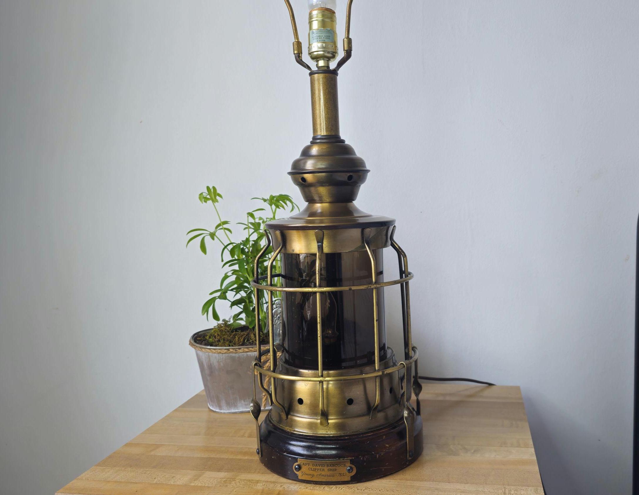 【美品】オール真鍮製　NAVIGATOR'S LANTERN ヴィンテージ ThousWinds メモリーオイルランタン 真鍮モデル | ヴィンテージ