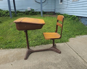 Mid Century School Desk, Vintage Schoolhouse Decor, Cast Iron and Wood