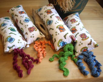 Jouet pour chat à herbe à chat de la maison des sorciers, glands au crochet, cadeau d'anniversaire pour animal de compagnie
