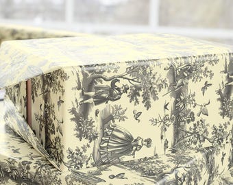 Vintage Gift Wrap Roll, Floral Toile Design Paper for Elegant Gifting