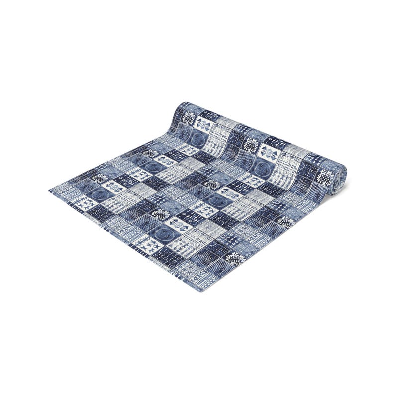 Caminho de mesa com estampa patchwork azul | Azulejo xadrez em denim índigo imagem 12