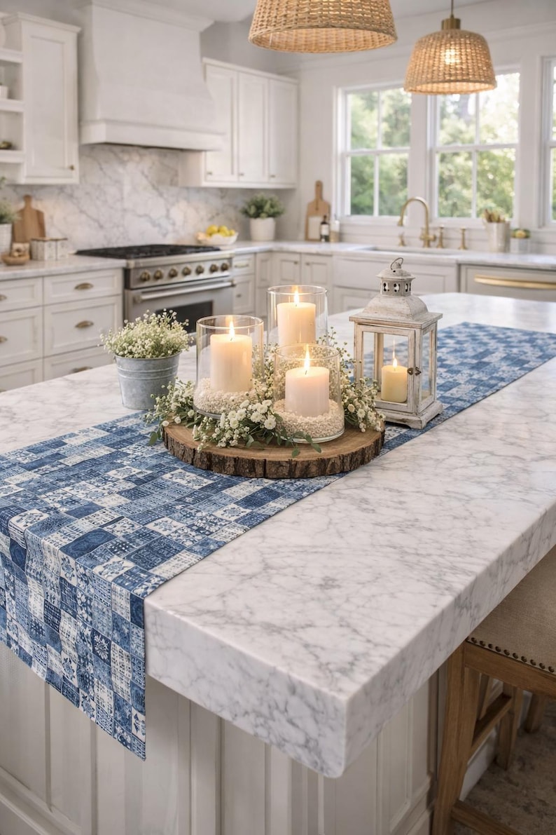 Caminho de mesa com estampa patchwork azul | Azulejo xadrez em denim índigo imagem 1