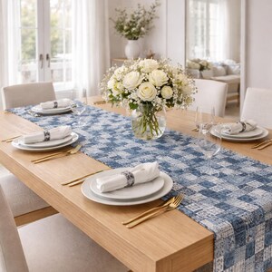Caminho de mesa com estampa patchwork azul | Azulejo xadrez em denim índigo imagem 7