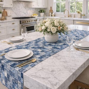 Caminho de mesa com estampa patchwork azul | Azulejo xadrez em denim índigo imagem 5