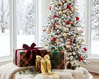 Plaid Wrapping Paper Roll, Festive Tartan Design in Holiday Red Green Gold