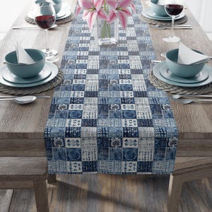 Caminho de mesa com estampa patchwork azul | Azulejo xadrez em denim índigo imagem 19