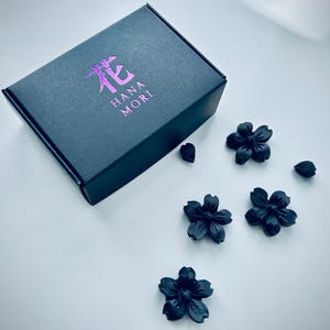 Silent Nightfall Wax Melts | Spiced Apple Wax Melts | Sakura Wax Melts | Black Wax Melts | Dark Decor Wax Melts