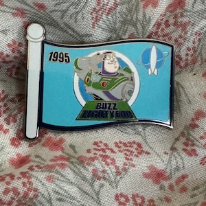 1995 Limited Edition Buzz Lightyear pin.