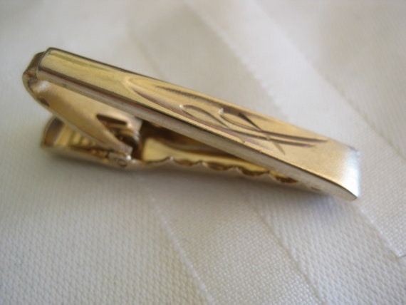 Tie clips and pin, 3 vintage tie accessories, by … - image 3