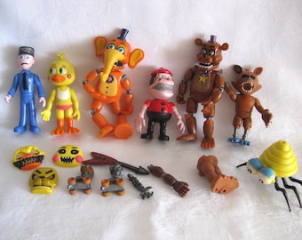 Figurer från "Funko" Five Nights at Freddy's, 7 figurer och 9 diverse delar för reservdelar.
