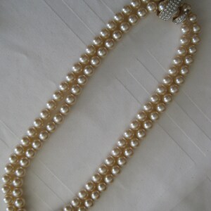 Holiday gift, BD gift, Mother&#39;s Day gift, Elegant vintage necklace 2 strands faux pearls, clear rhinestones center & closure. 15&quot;. Unique