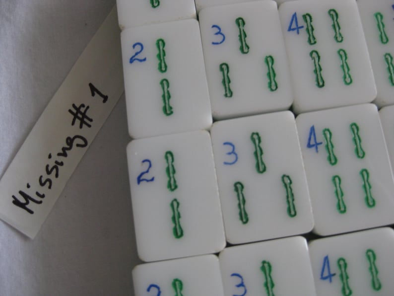 Mahjong trelagers vintageplattor, vit-klar-grön, 145 plattor bild 12