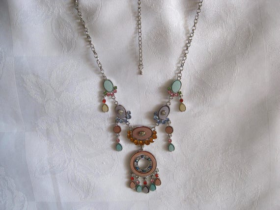 Multicolor statement necklace, symmetric, bright … - image 1