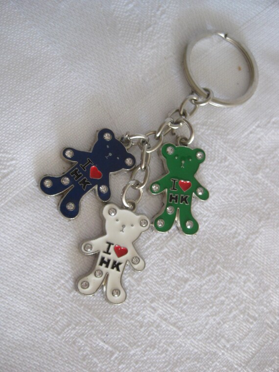 I love HK (Hong Kong) 3 enameled bear charms on keyring, 4", collectible.
