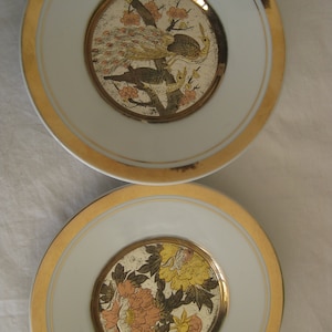 Platos de arte Chokin vintage, grabados japoneses de pavo real y flores, con borde dorado (juego de 2)