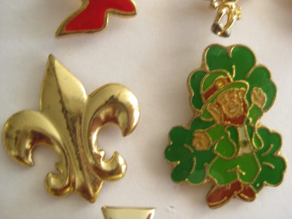 Instant collection of 10 different lapel pins, co… - image 4