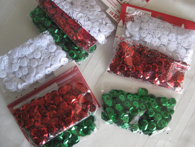 red kids crafts 1 oz 10 mm collage card making scrap booking sewing white and green Christmas colors sequins Holiday craft supply